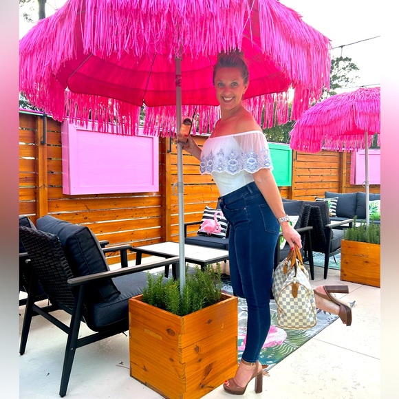 Meet your Posher, Cristin - Picture 1 of 1